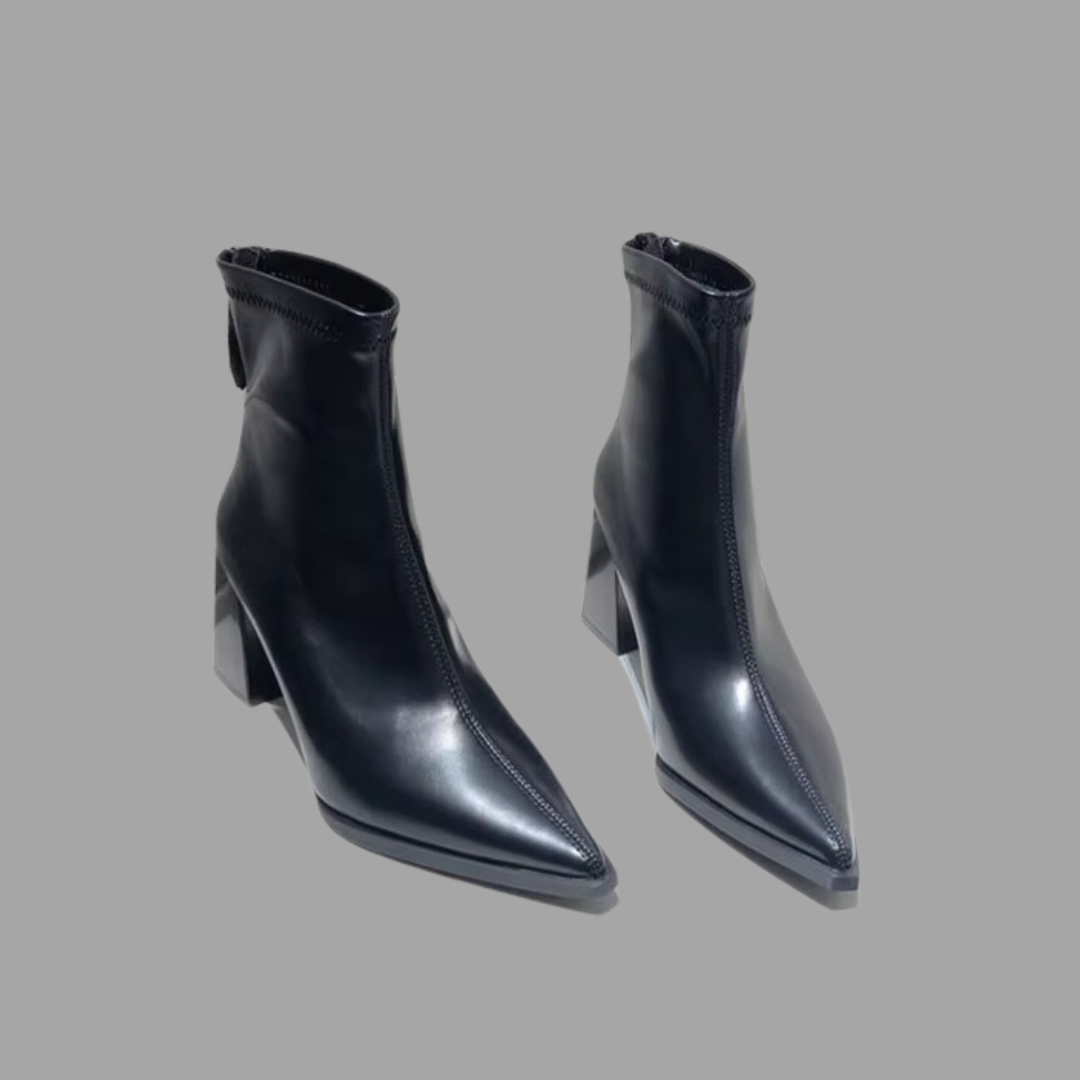 Elegant Leather Ankle Boots - Black