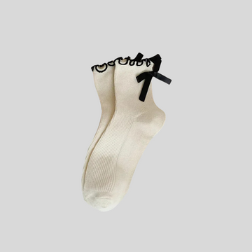 Ribbed Socks With White Bow And Ruffled Trim Accents - Beige & Black