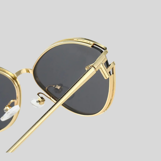 Cat-Eye Sunglasses With Gold Metal Frame – Brown - Black